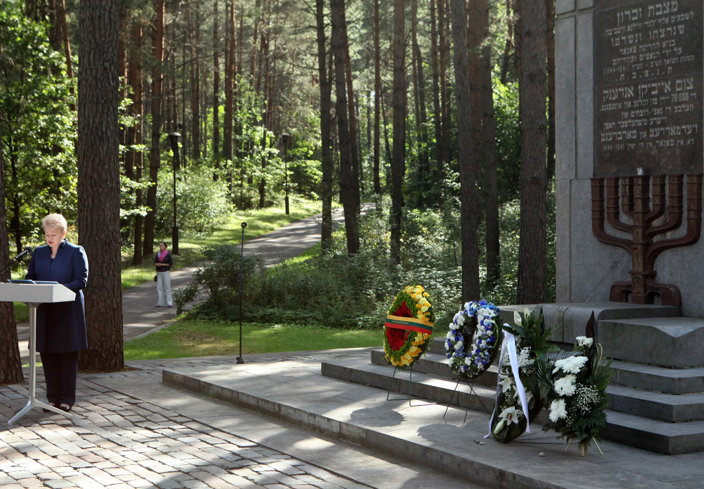 At Paneriai Memorial. President of Lithuania Dalia Grybauskaite. Photo by Dainius Labutis (ELTA).
